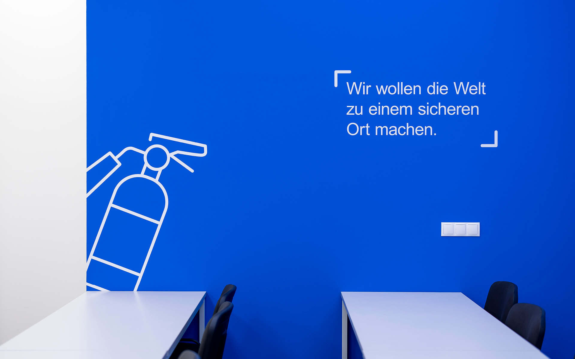 Chubb Österreich – Wandtext: Wir wollen die Welt zu einem sicheren Ort machen.