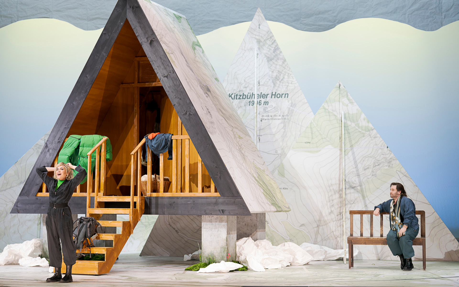 OOK_Showcase_Schoen_ist_die_Welt_4_c_Werner_Kmetitsch Bühnenbild zu "Schön ist die Welt" in der Oper Graz