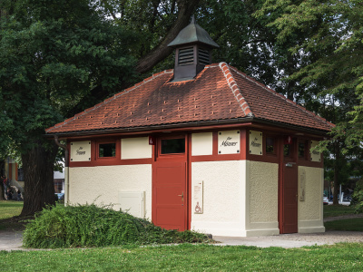 Beschilderung für das Augarten WC in Graz